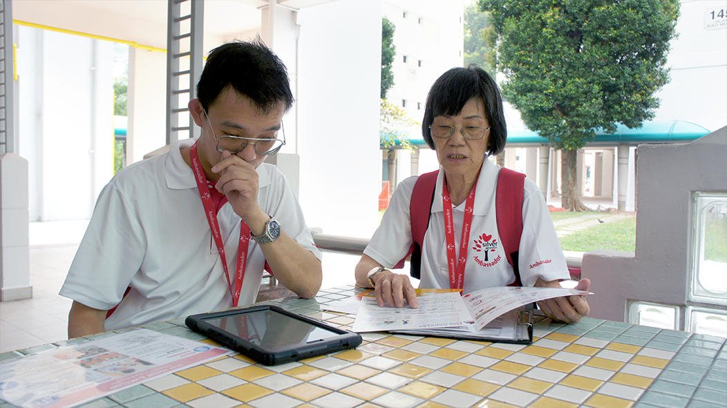 SG Ambassadors preparing materials for their house visit.